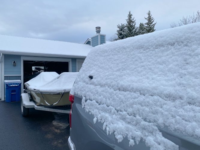 Snowy morning to start the week - Catching the Big One's in Montana